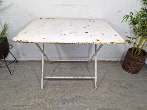 Vintage White French Rustic Metal Folding Bistro Garden Patio Wine Table