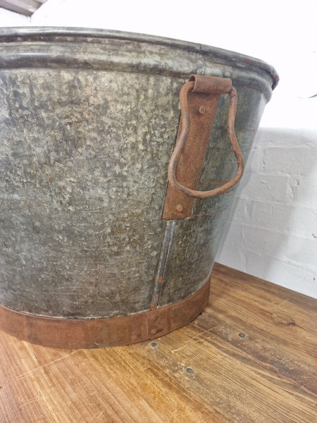 Rustic Reclaimed Large 4ft Galvanised Trough Garden Planter Bath Tub Ice Bucket