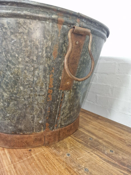 Rustic Reclaimed Large 4ft Galvanised Trough Garden Planter Bath Tub Ice Bucket