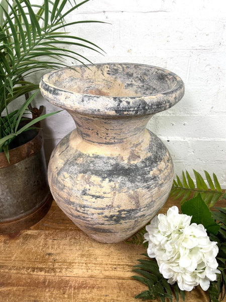 Rustic Hand Made Wabi Sabi Mediterranean Terracotta Pot Vase Urn Dry Flowers