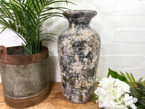 Rustic Hand Made Wabi Sabi Mediterranean Terracotta Pot Vase Urn Dry Flowers