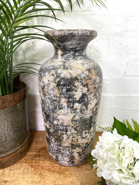 Rustic Hand Made Wabi Sabi Mediterranean Terracotta Pot Vase Urn Dry Flowers