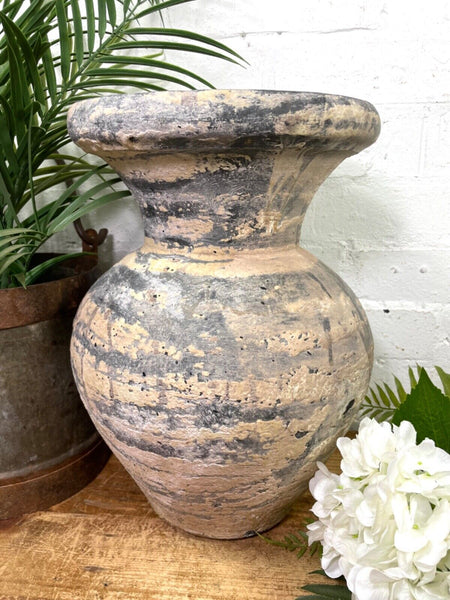 Rustic Hand Made Wabi Sabi Mediterranean Terracotta Pot Vase Urn Dry Flowers