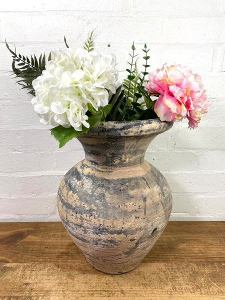 Rustic Hand Made Wabi Sabi Mediterranean Terracotta Pot Vase Urn Dry Flowers