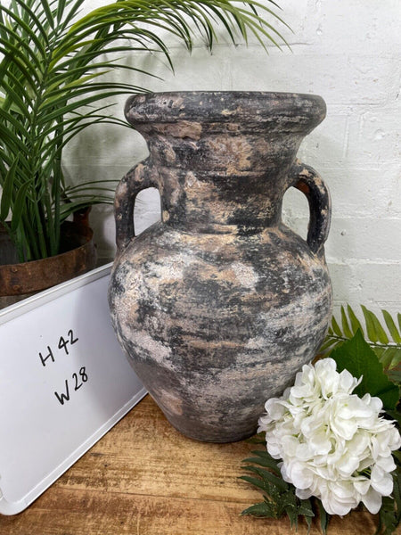 Rustic Hand Made Wabi Sabi Mediterranean Terracotta Pot Vase Urn Dry Flowers