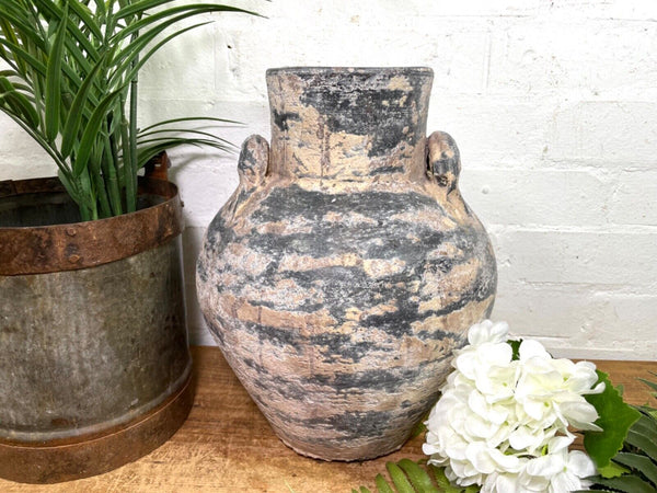 Rustic Hand Made Wabi Sabi Mediterranean Terracotta Pot Vase Urn Dry Flowers