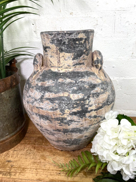 Rustic Hand Made Wabi Sabi Mediterranean Terracotta Pot Vase Urn Dry Flowers