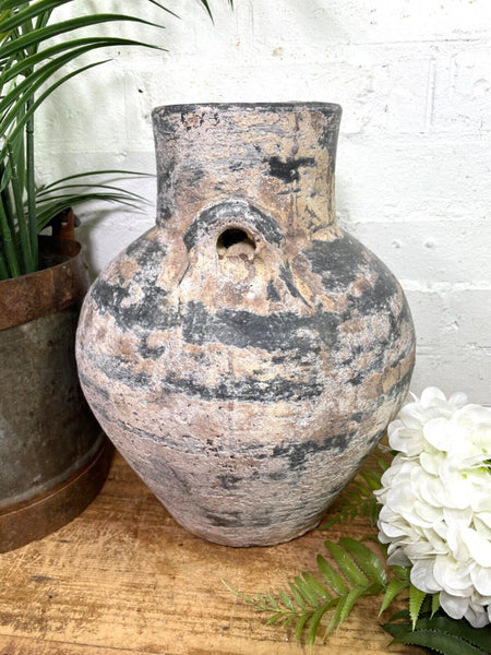 Rustic Hand Made Wabi Sabi Mediterranean Terracotta Pot Vase Urn Dry Flowers