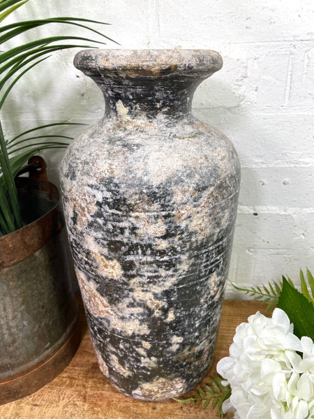 Rustic Hand Made Wabi Sabi Mediterranean Terracotta Pot Vase Urn Dry Flowers