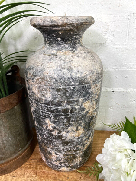 Rustic Hand Made Wabi Sabi Mediterranean Terracotta Pot Vase Urn Dry Flowers