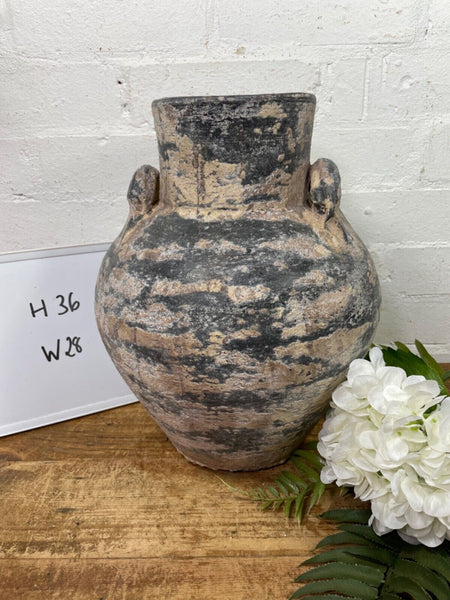 Rustic Hand Made Wabi Sabi Mediterranean Terracotta Pot Vase Urn Dry Flowers