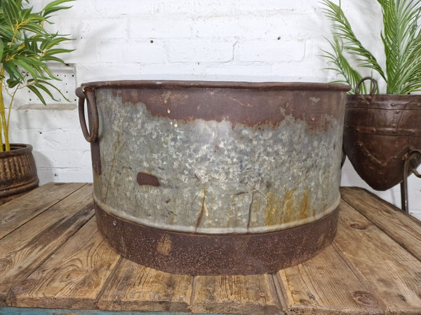 Large Round Vintage Reclaimed Galvanised Metal Garden Planter Wildlife Pond Tub