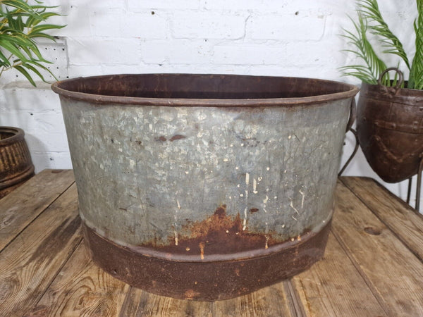 Large Round Vintage Reclaimed Galvanised Metal Garden Planter Wildlife Pond Tub