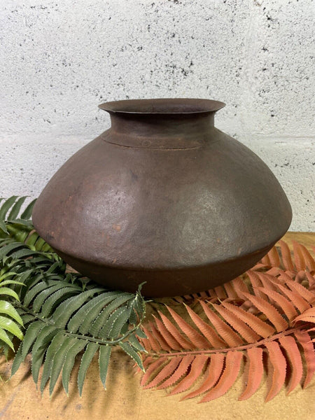 Old Vintage Rustic Original Indian Heavy Iron Metal Matka Water Vessel Pot Vase