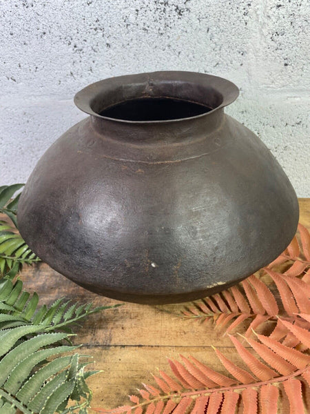 Old Vintage Rustic Original Indian Heavy Iron Metal Matka Water Vessel Pot Vase