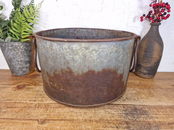 Vintage Rustic Reclaimed Galvanised Zinc Metal Garden Planter Tub Bucket Trough