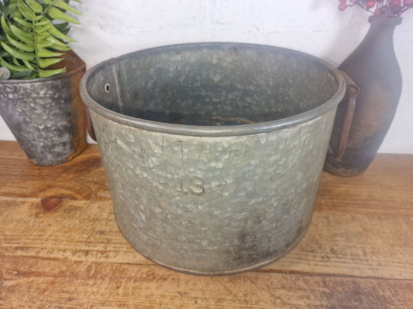 Vintage Rustic Reclaimed Galvanised Zinc Metal Garden Planter Tub Bucket Trough