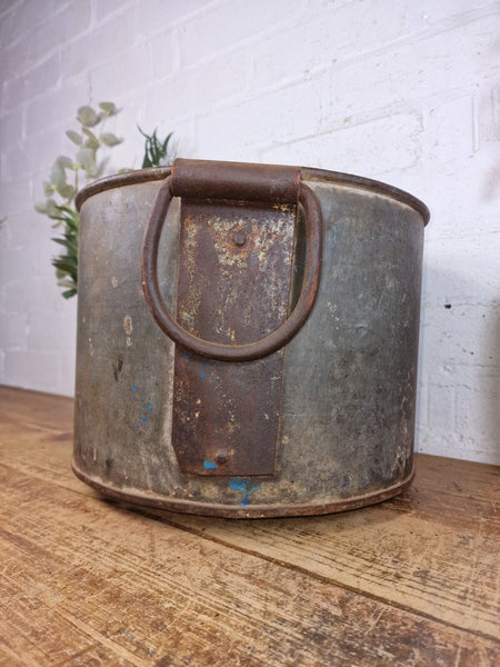 Vintage Rustic Reclaimed Galvanised Zinc Metal Garden Planter Tub Bucket Trough