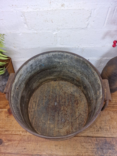 Vintage Rustic Reclaimed Galvanised Zinc Metal Garden Planter Tub Bucket Trough