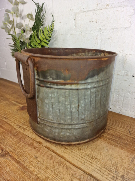 Vintage Rustic Reclaimed Galvanised Zinc Metal Garden Planter Tub Bucket Trough